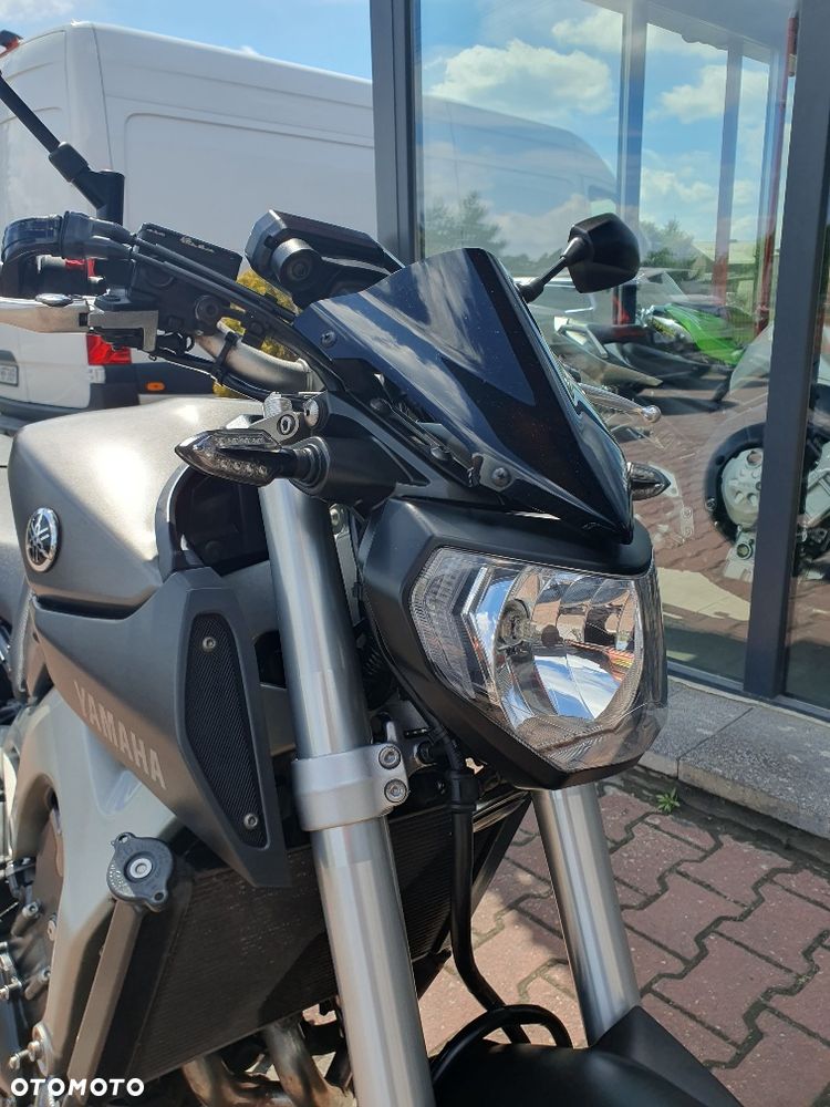 Yamaha MT - 4