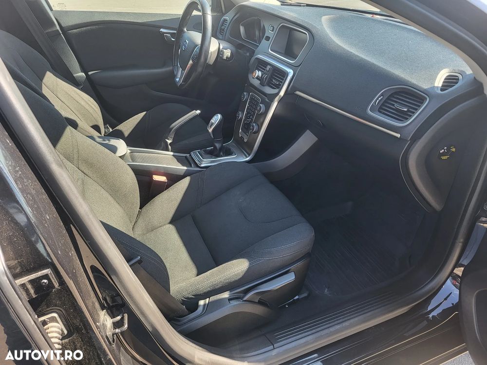 Volvo V40 D3 - 13