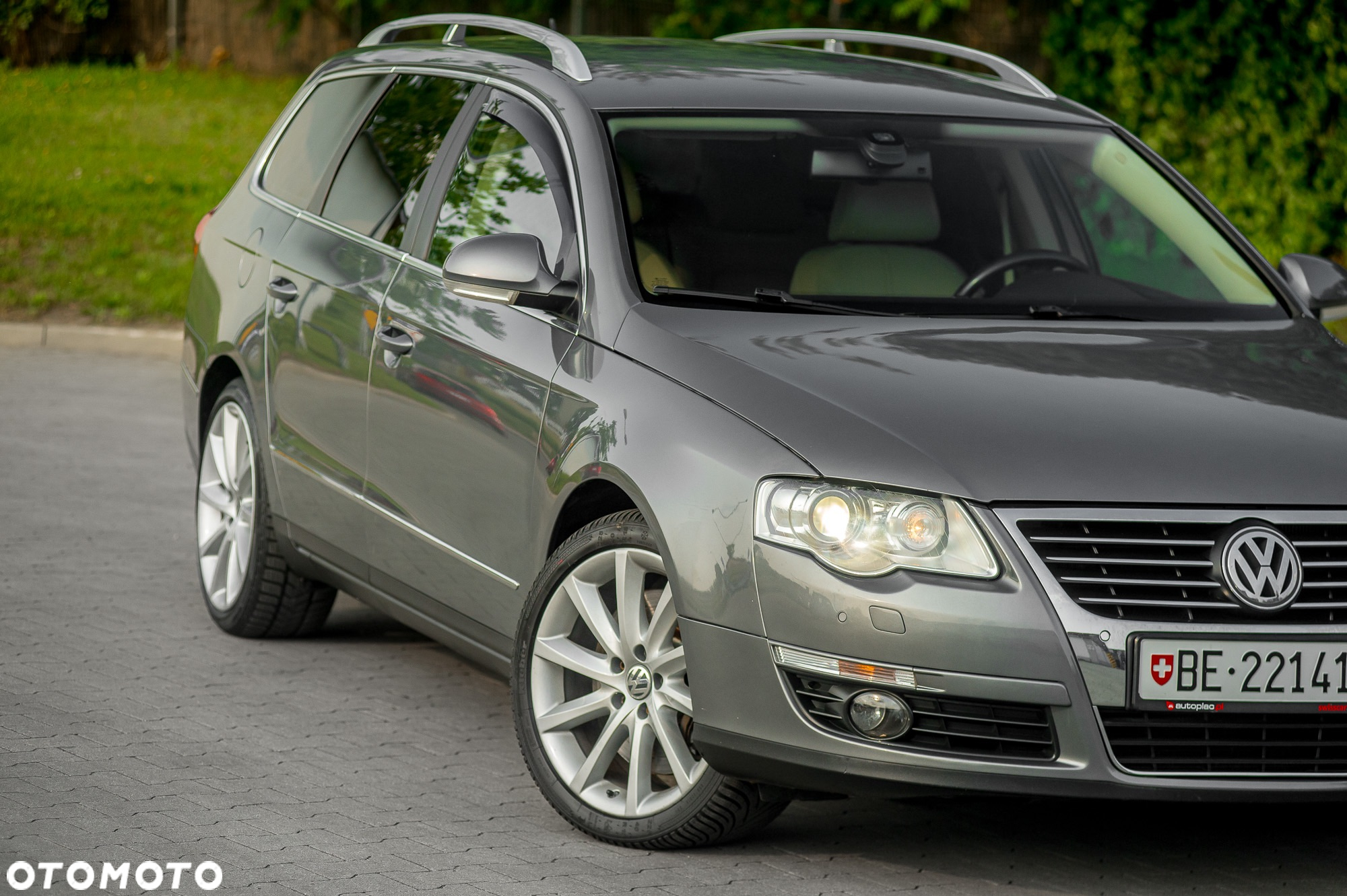 Volkswagen Passat - 5