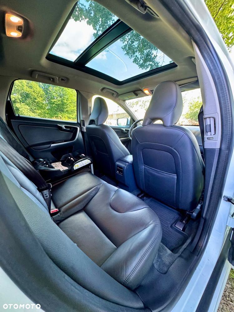 Volvo XC 60 - 12