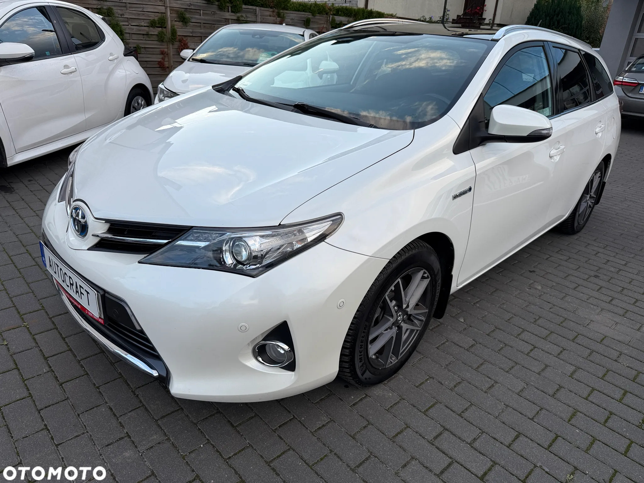 Toyota Auris 1.8 HSD Luna - 25
