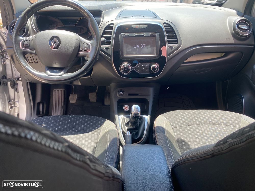 Renault Captur 1.5 dCi Exclusive - 24