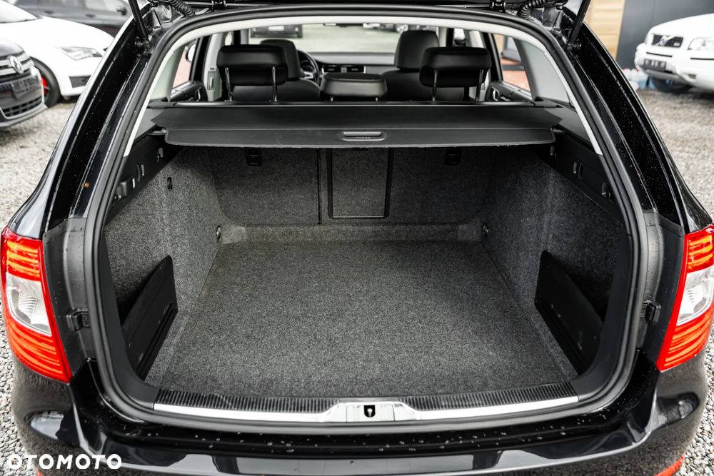 Skoda Superb 2.0 TDI Green tec 4x4 DSG Elegance - 20