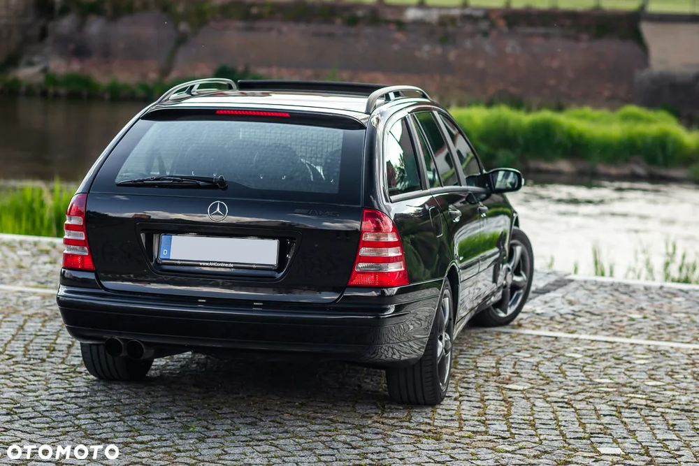 Mercedes-Benz Klasa C 280 T Avantgarde - 14