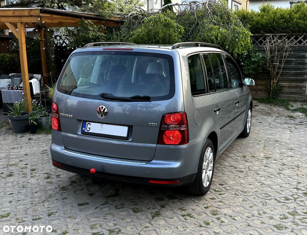 Volkswagen Touran 1.9 TDI Conceptline - 37