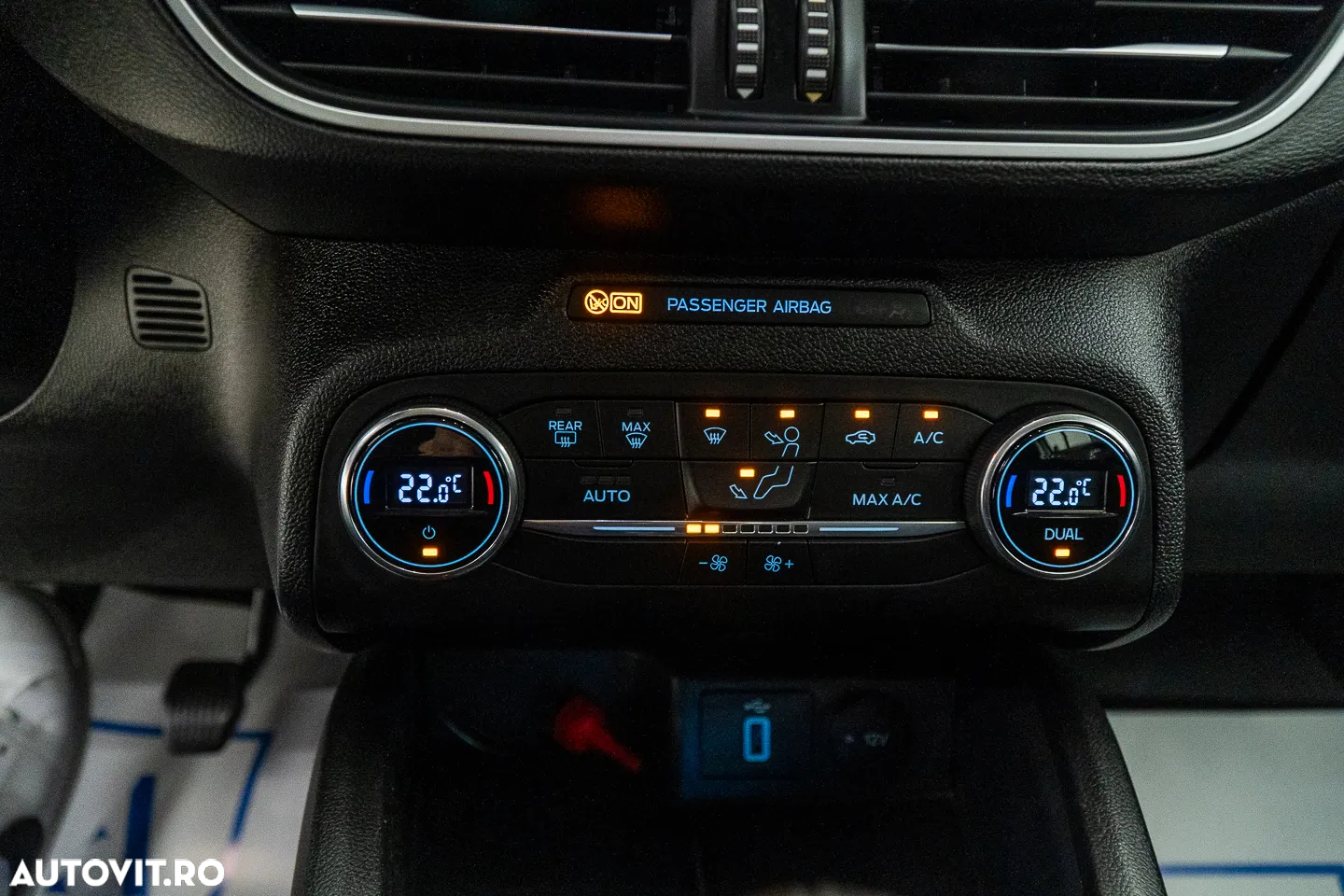 Ford Focus 1.0 EcoBoost Trend Edition - 12