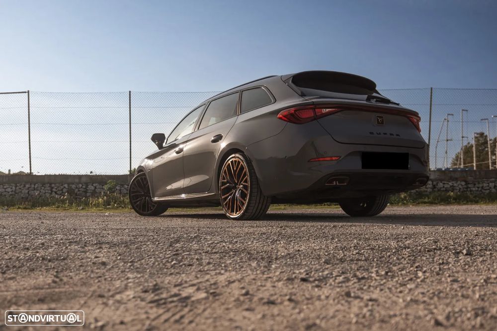 Cupra Leon ST 1.4 e-Hybrid VZ DSG - 2