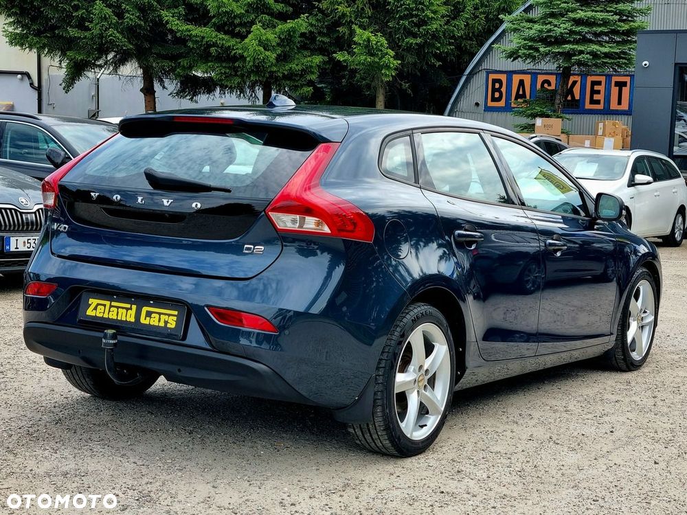 Volvo V40 D2 Momentum - 5