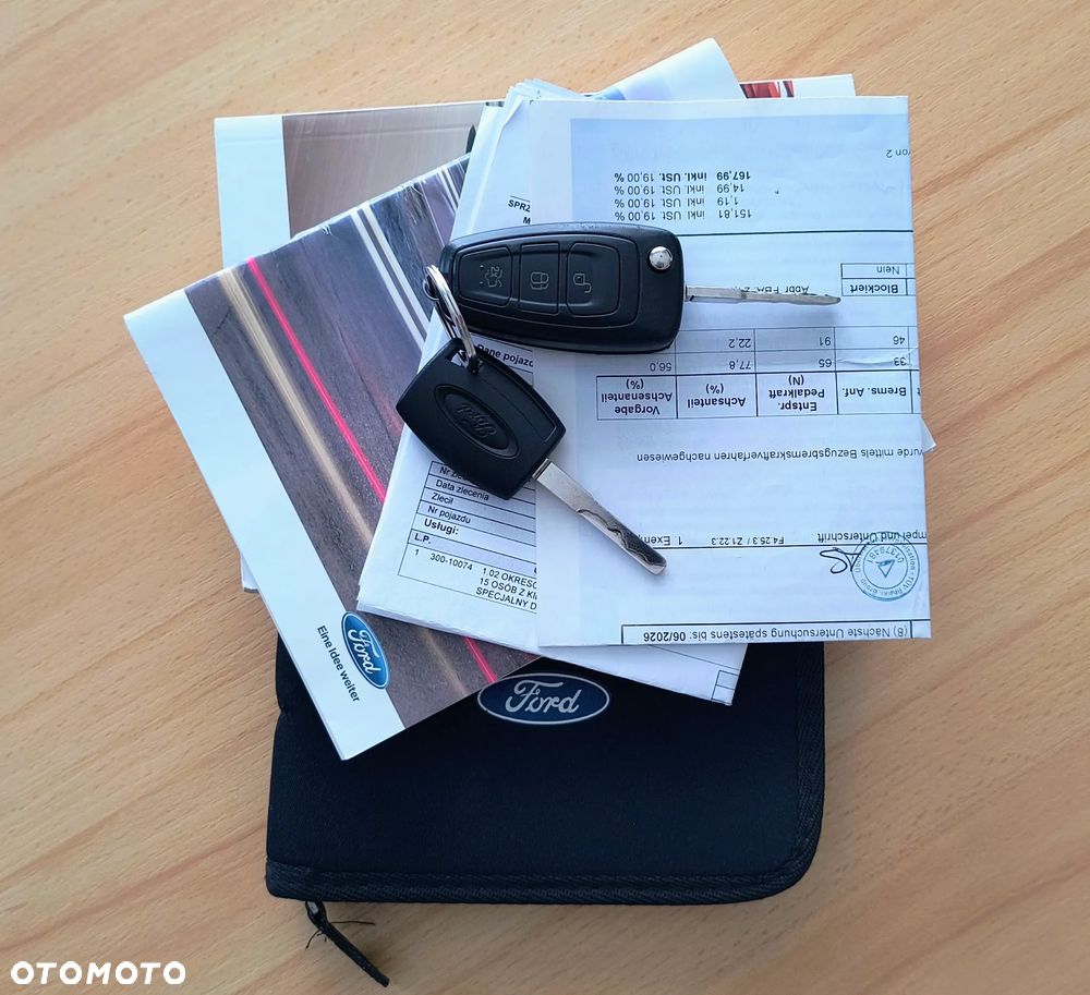 Ford Focus 1.0 EcoBoost Gold X (Trend) - 36