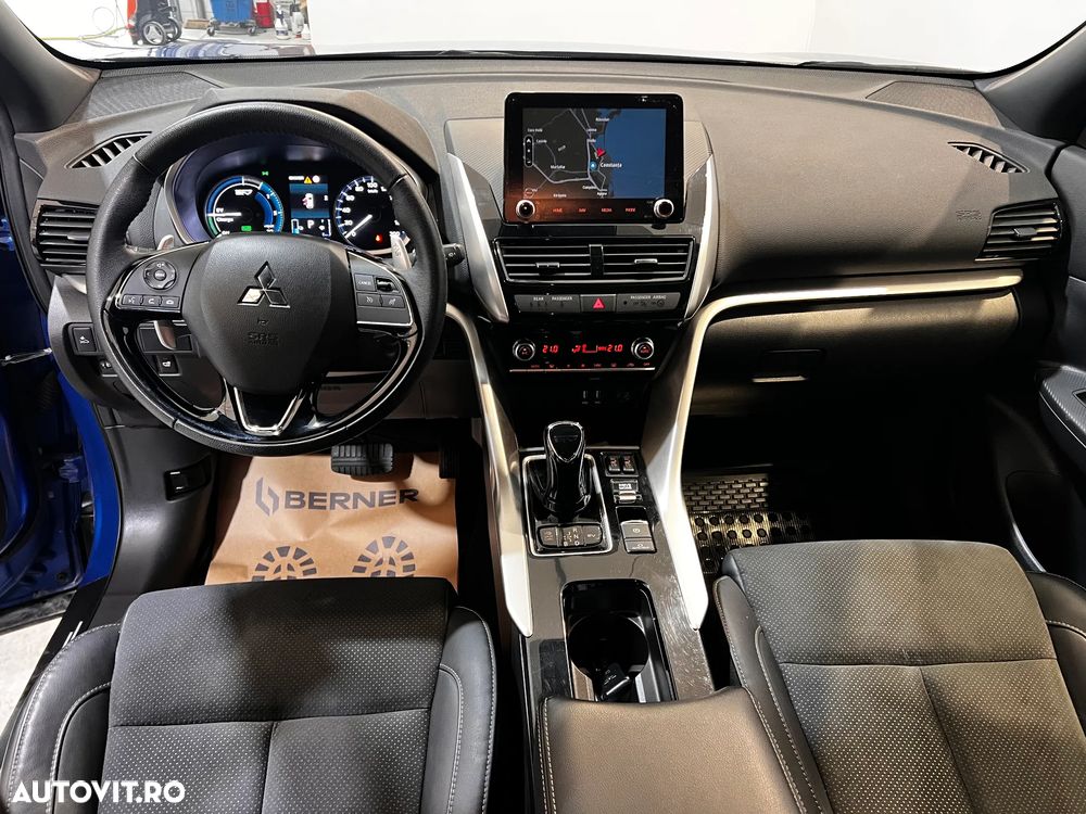 Mitsubishi Eclipse-Cross - 9