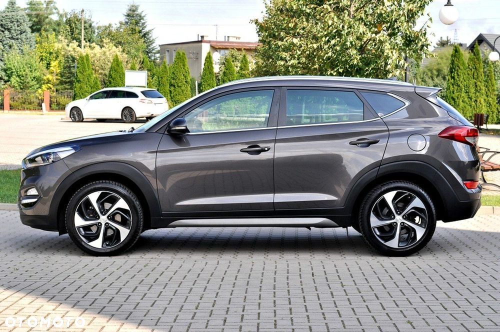Hyundai Tucson blue 1.7 CRDi 2WD Advantage - 13