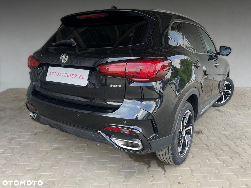 MG HS 1.5 T-GDI Exclusive DCT - 12