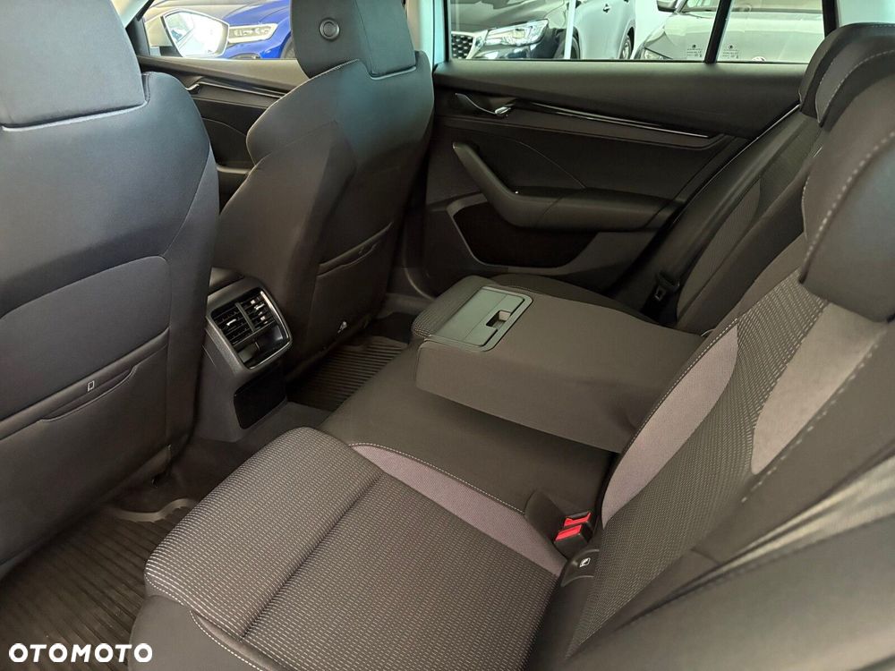 Skoda Octavia - 15