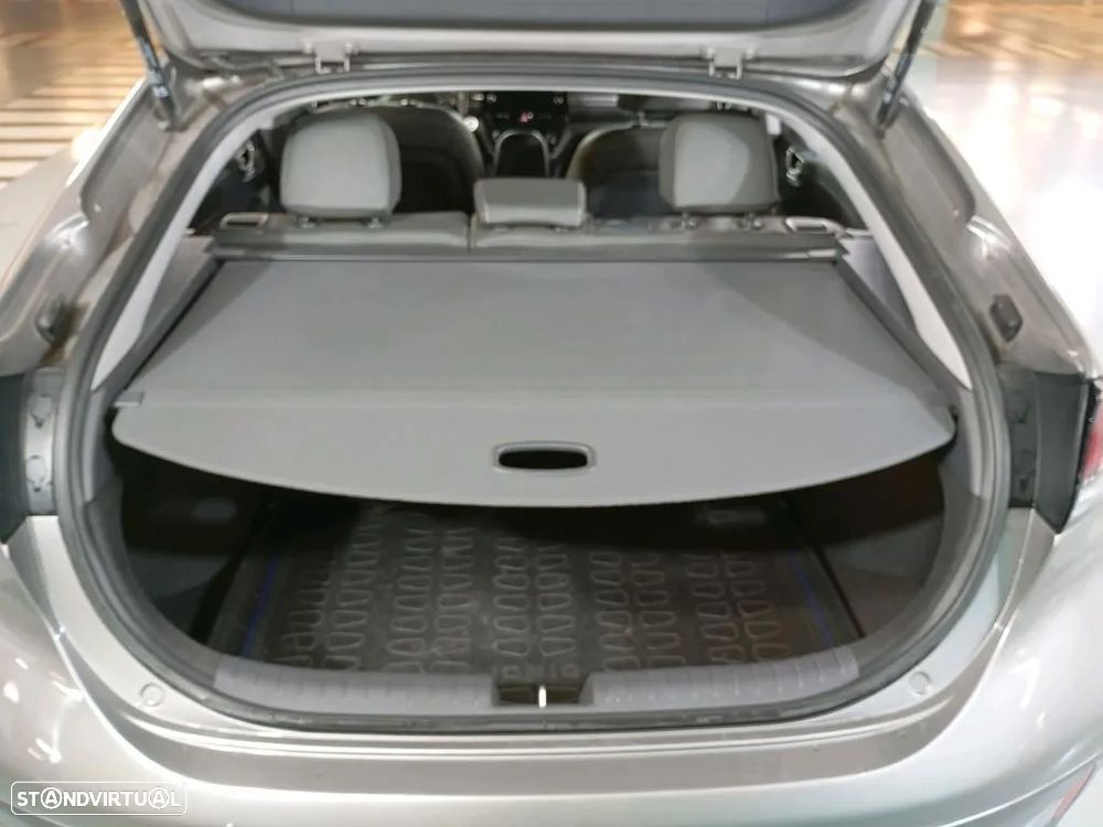 Hyundai Ioniq 1.6 GDI HEV - 11