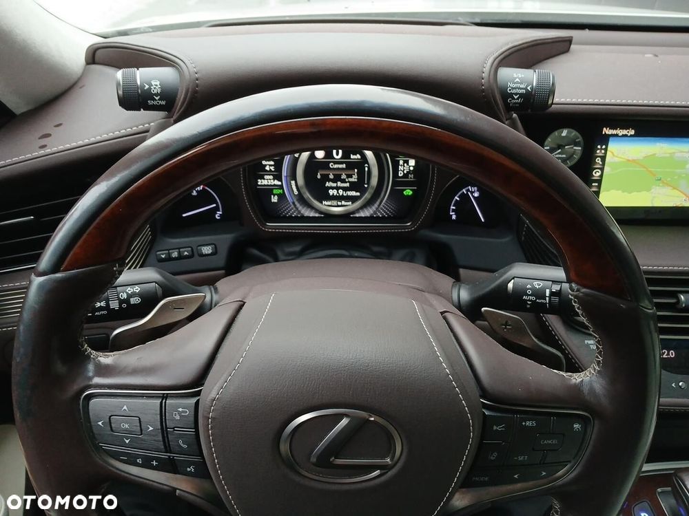 Lexus LS 500h Omotenashi AWD - 12