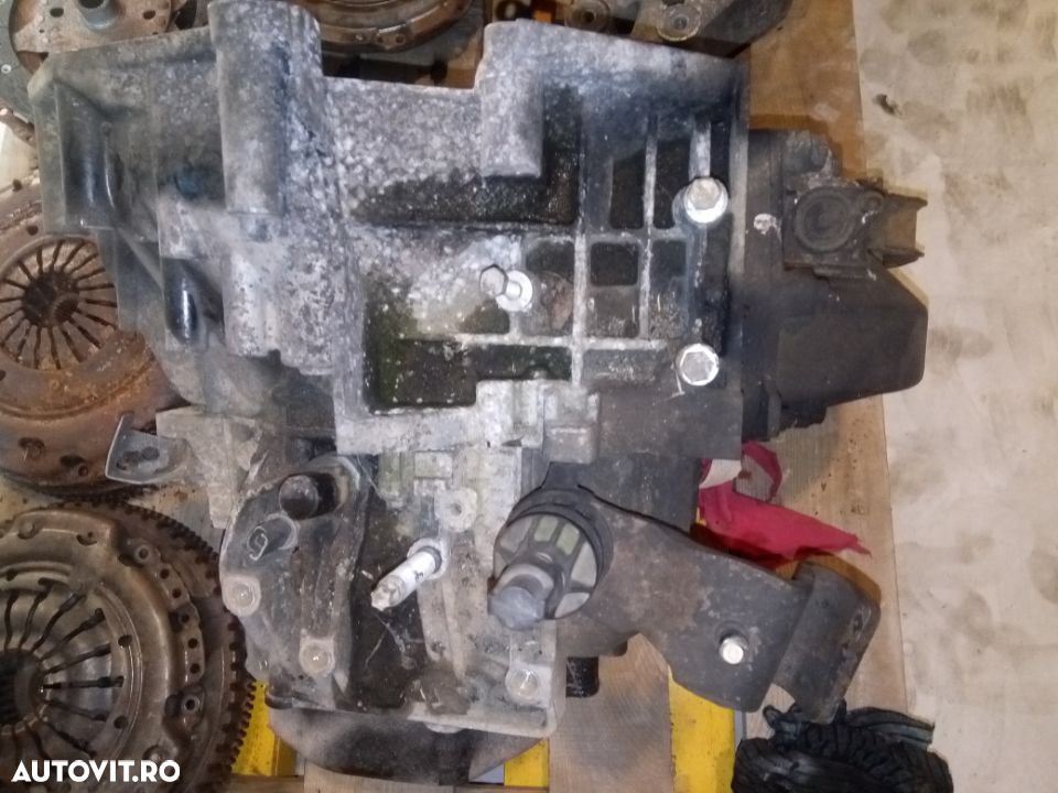 Cutie Viteze Boxer 2007 2.2 hdi 5 trepte - 2