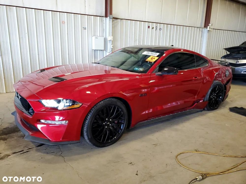 Ford Mustang - 2