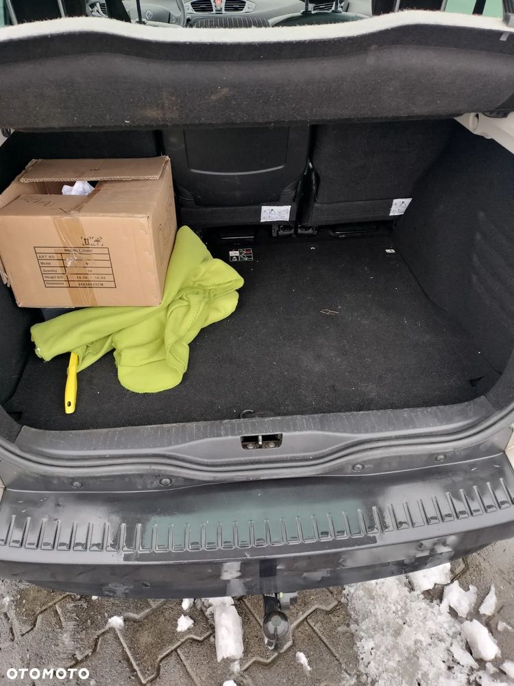 Renault Scenic TCe 130 Dynamique - 16