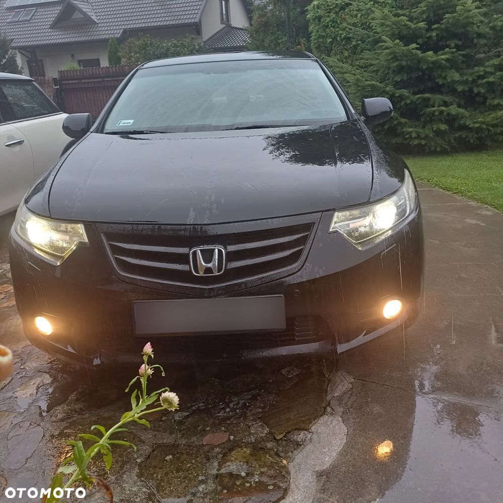 Honda Accord - 1