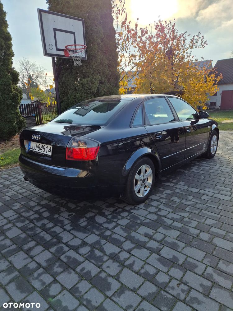 Audi A4 - 4