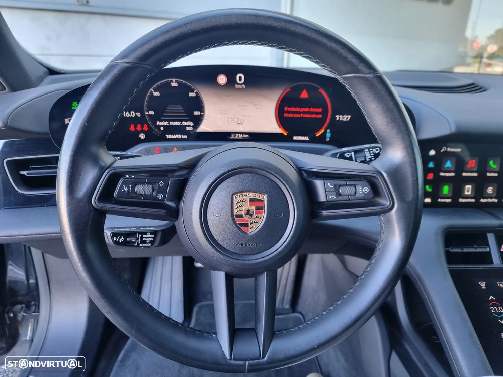 Porsche Taycan Sport Turismo Standard - 14