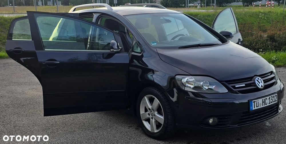 Volkswagen Golf Plus 1.9 TDI DPF Comfortline BlueMotion - 11