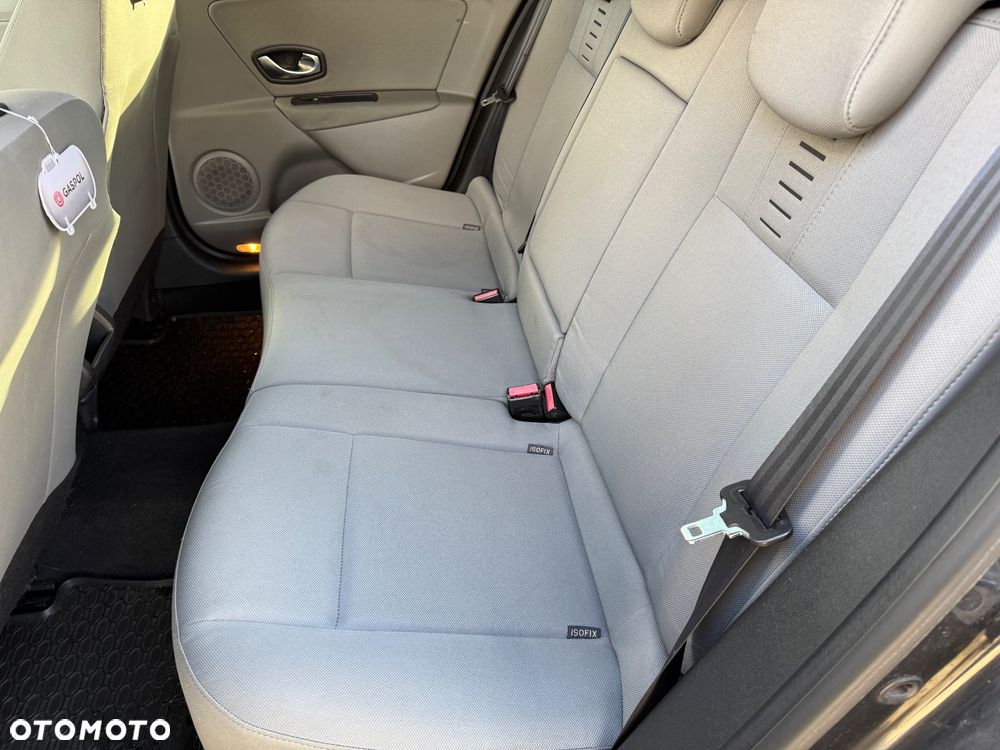 Renault Megane 1.9 dCi Dynamique - 6