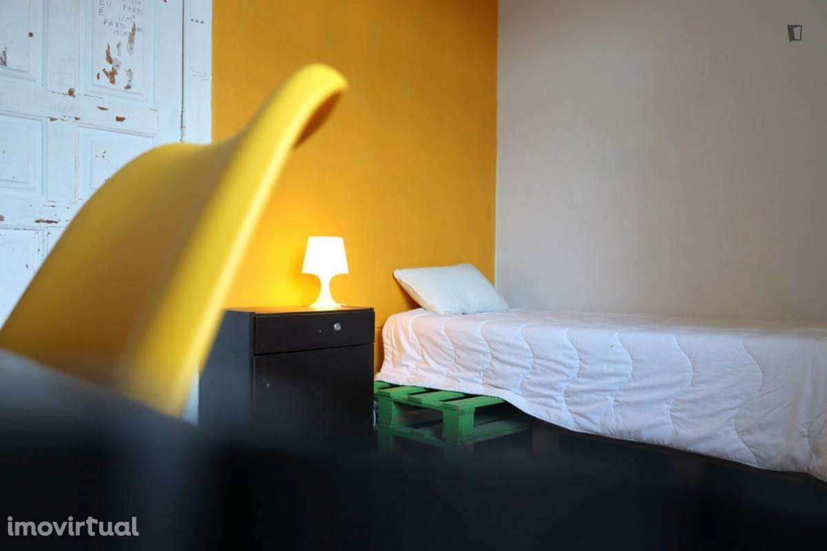 Quarto - localizado em Cedofeita Porto - Grande imagem: 3/26