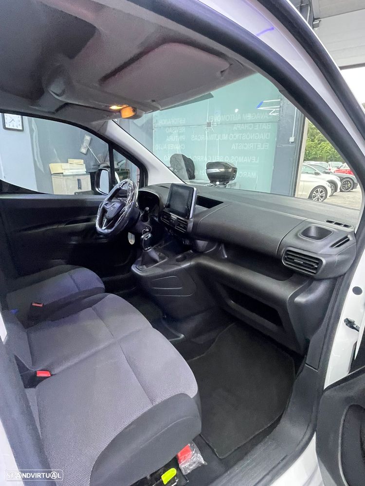 Opel Combo - 8