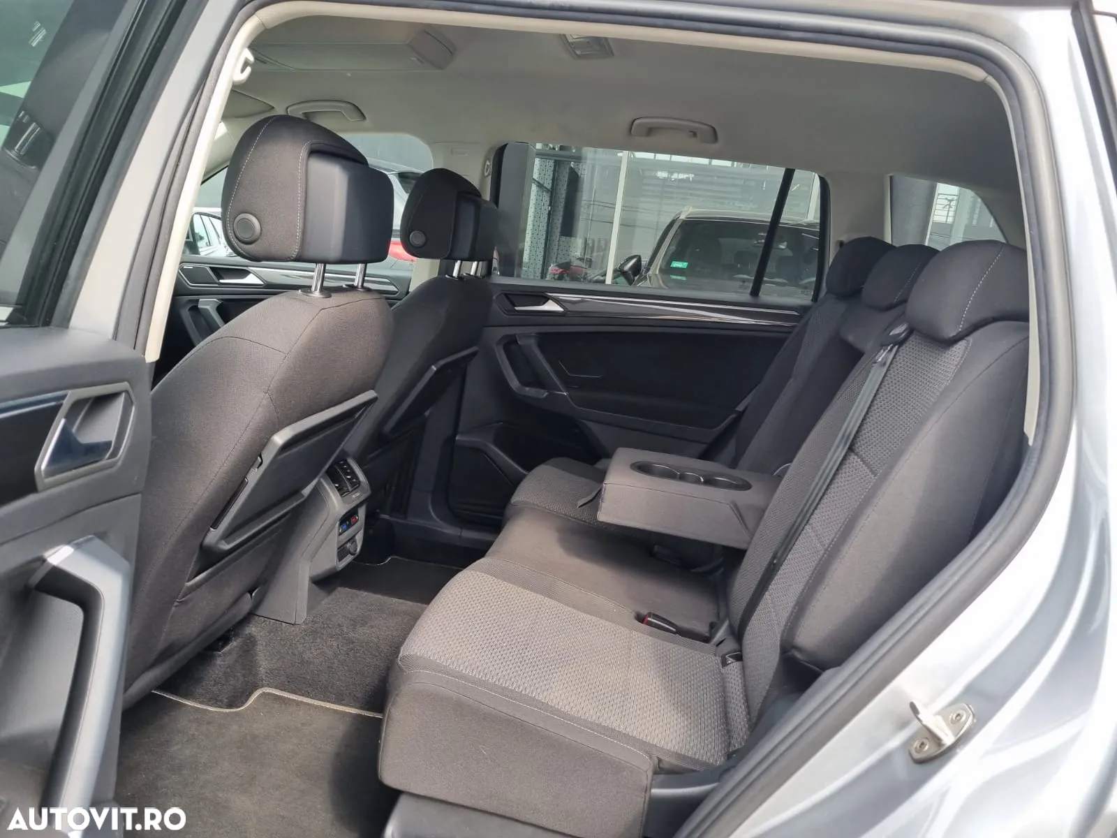 Volkswagen Tiguan 1.5 TSI ACT Comfortline - 17