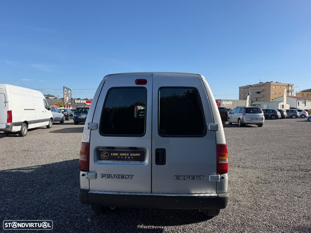 Peugeot Expert 220 C 1.9 D - 10