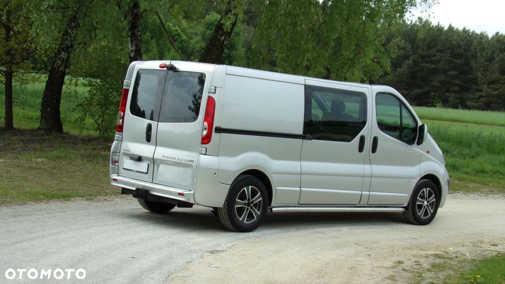Opel VIVARO 2.5 150KM * LONG * BRYGADÓWKA ! NISKI PRZEBIEG ! - 8