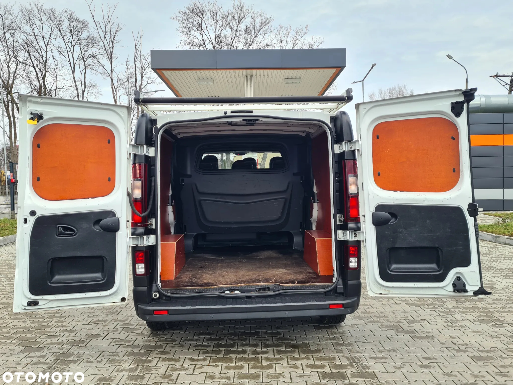 Renault TRAFFIC 6-OSÓB L2 DŁUGI SUPER STAN - 26