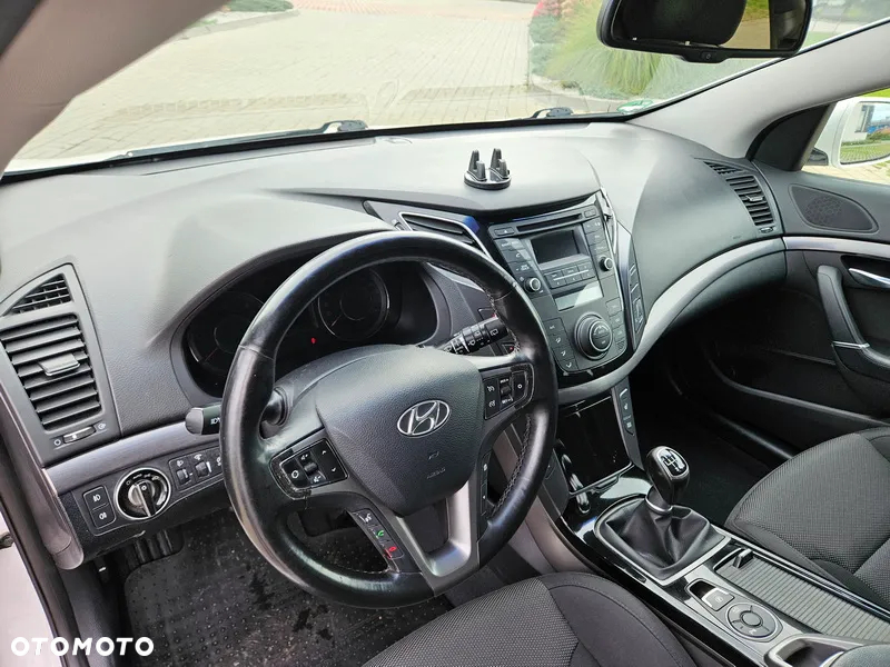 Hyundai i40 1.7 CRDi Comfort - 22