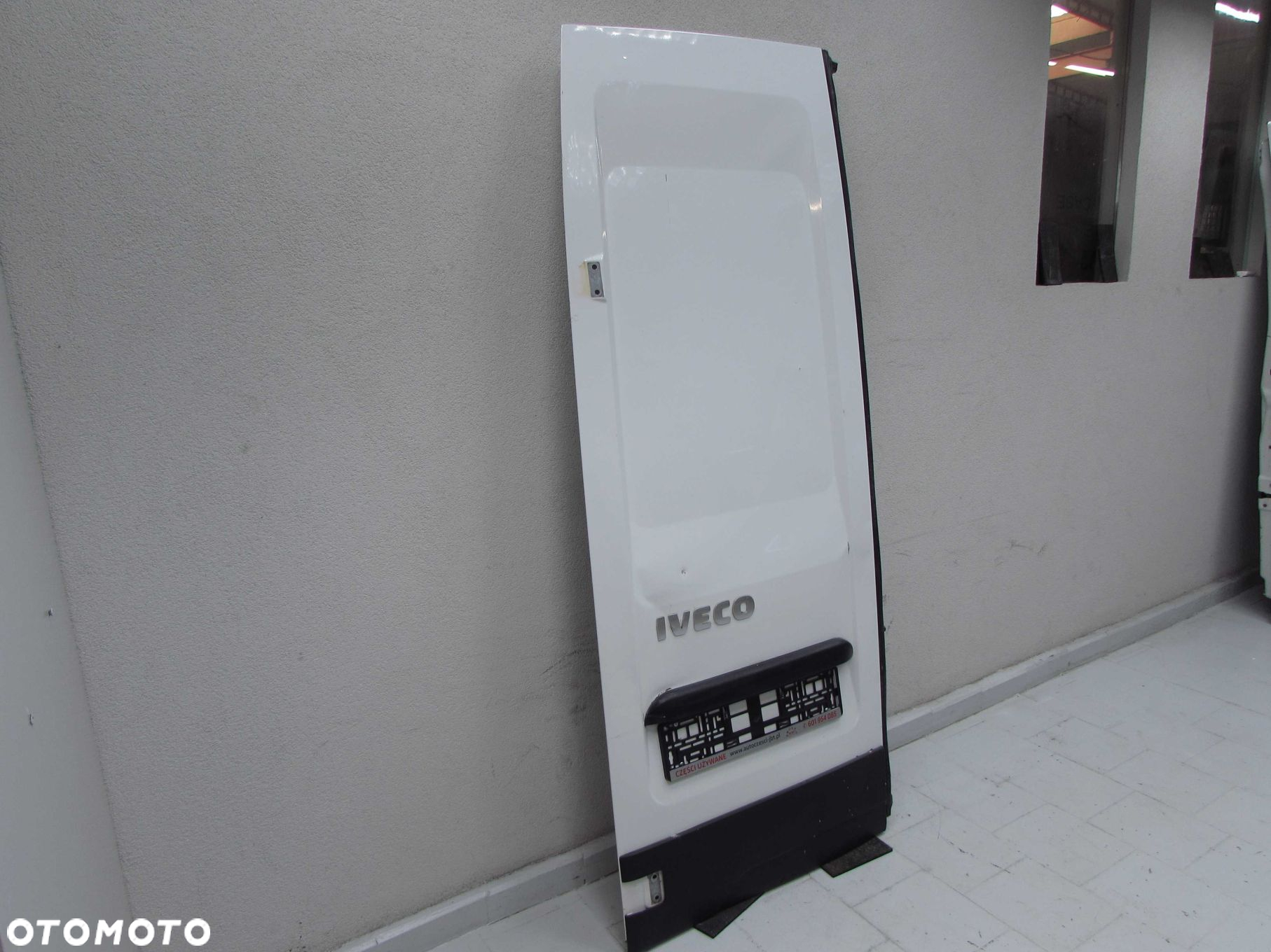 IVECO DAILY IV LIFT 06-14 DRZWI TYL TYLNE LEWE BIALE H2 - 4
