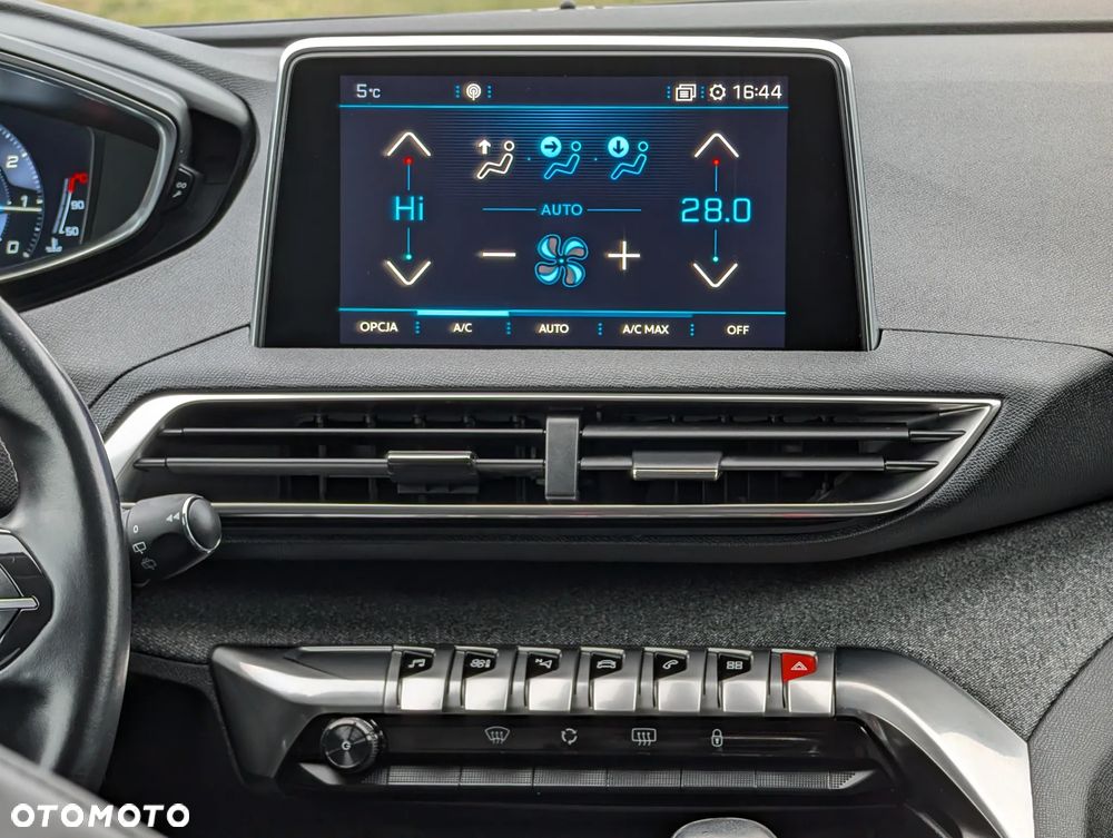 Peugeot 3008 PureTech 130 Stop & Start GPF Allure - 25