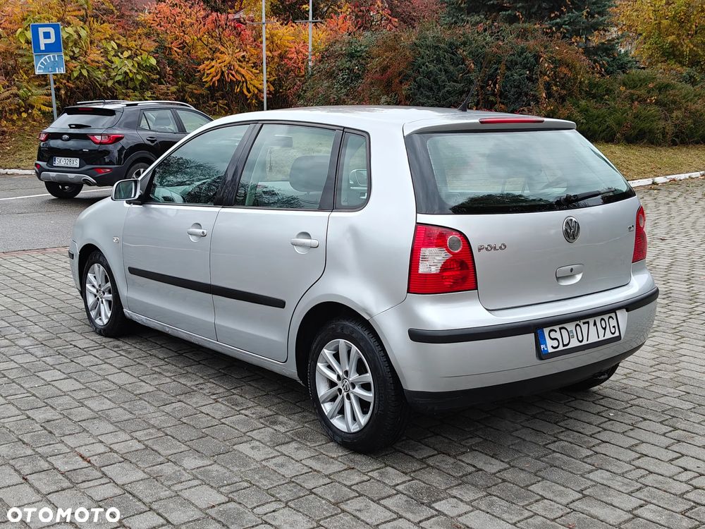 Volkswagen Polo 1.2 12V Comfortline - 17