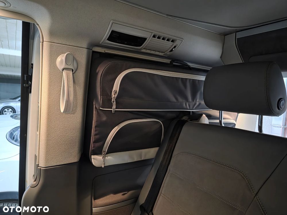 Volkswagen California - 22