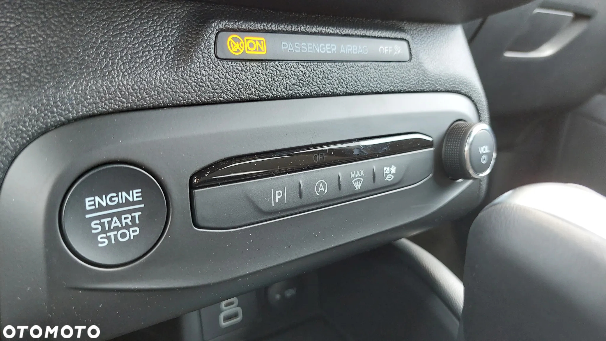 Ford Focus 1.0 EcoBoost mHEV ST-Line X - 22