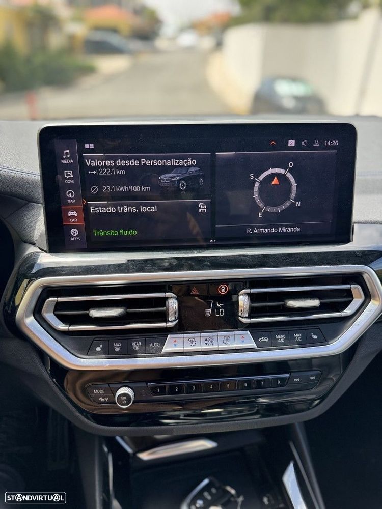 BMW iX3 M Sport Impressive - 38