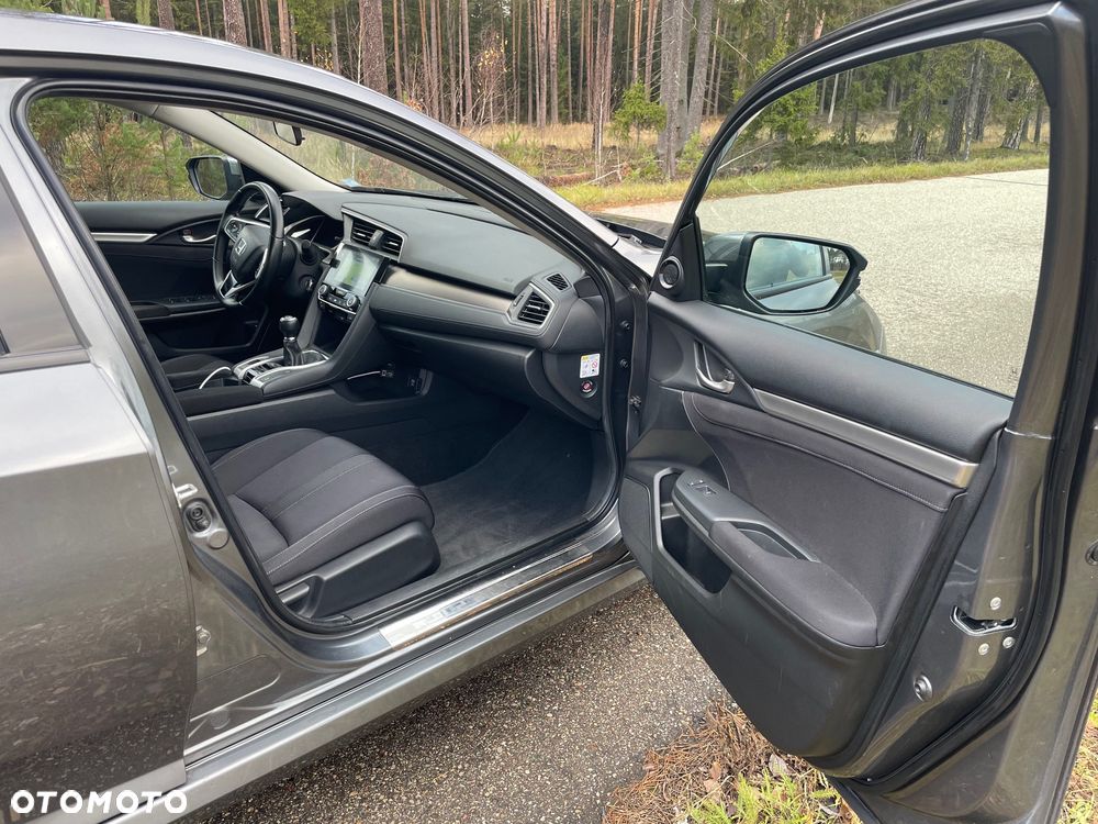 Honda Civic 1.5 T Elegance - 20