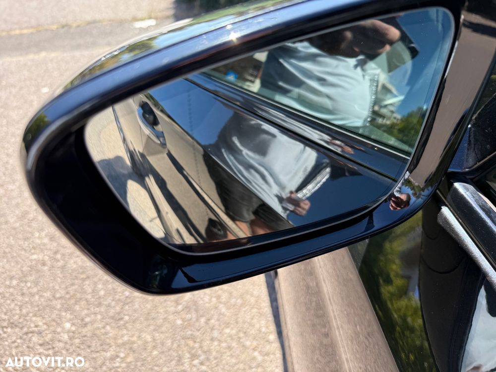 BMW Seria 5 520d AT - 10