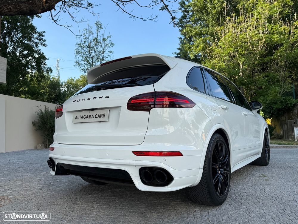 Porsche Cayenne S Tiptronic S - 21