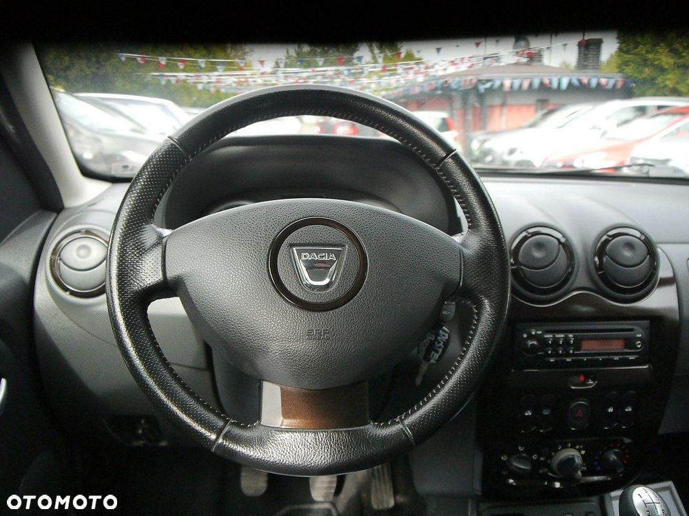 Dacia Duster 1.6 - 15