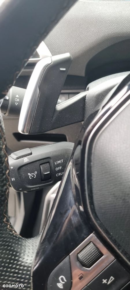 Peugeot 3008 1.6 PureTech Hybrid PHEV GT Pack S&S EAT8 - 17
