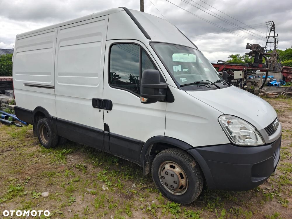 Iveco Daily 35C15 - 3