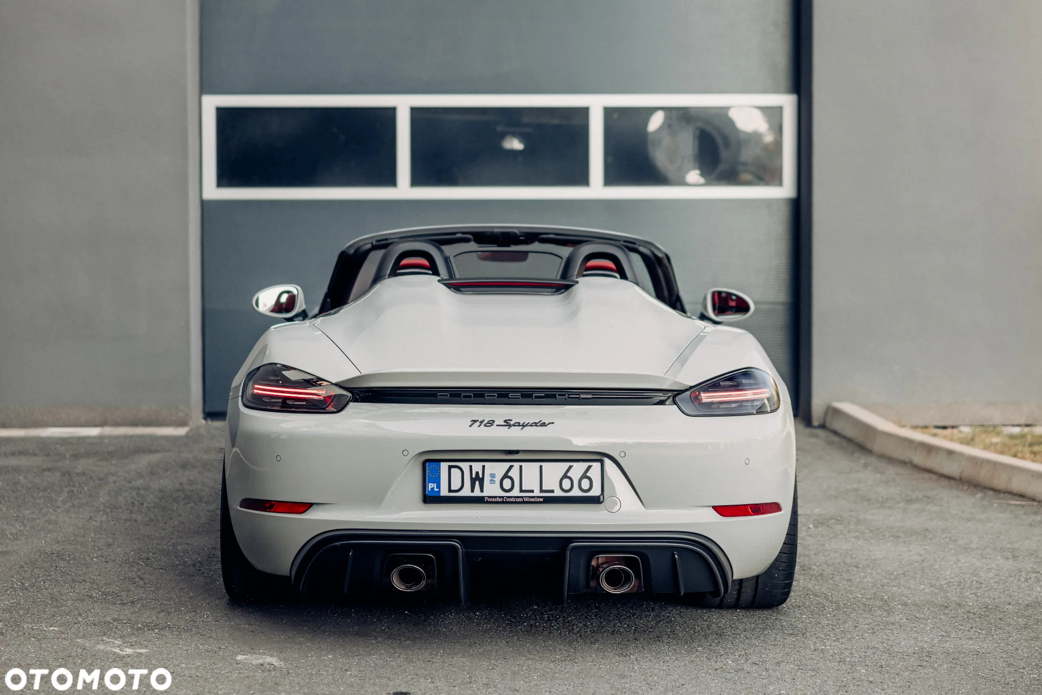 Porsche 718 Spyder - 4