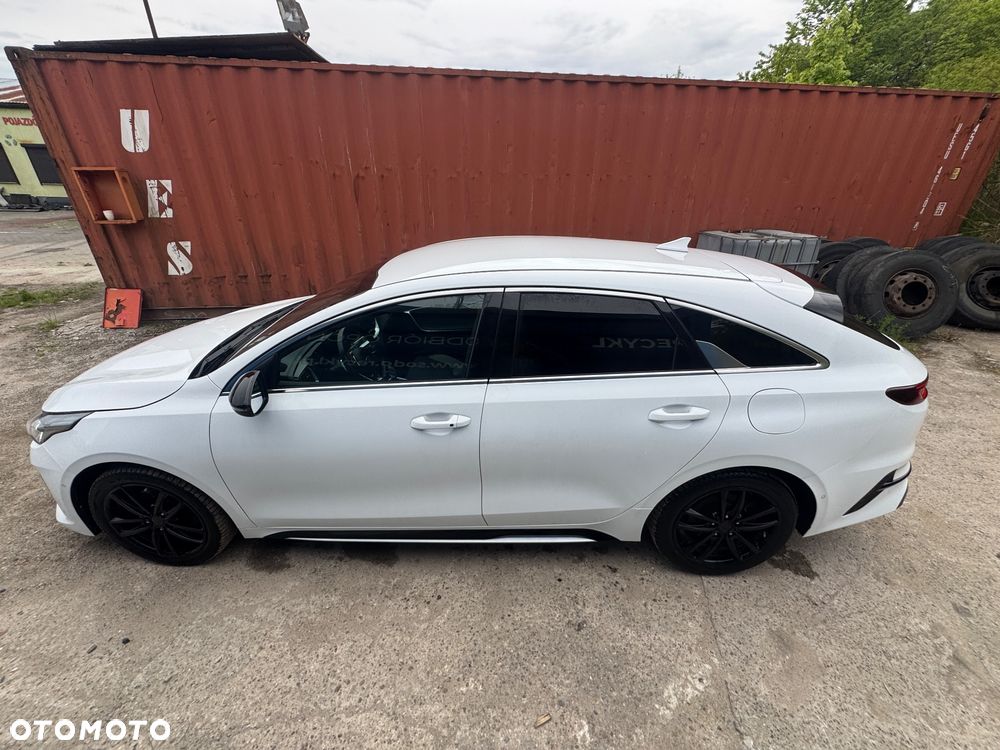 Kia ProCeed 1.6 CRDi Eco-Dynamics+ (48V Mild-Hybrid) DCT7 GT LINE - 20