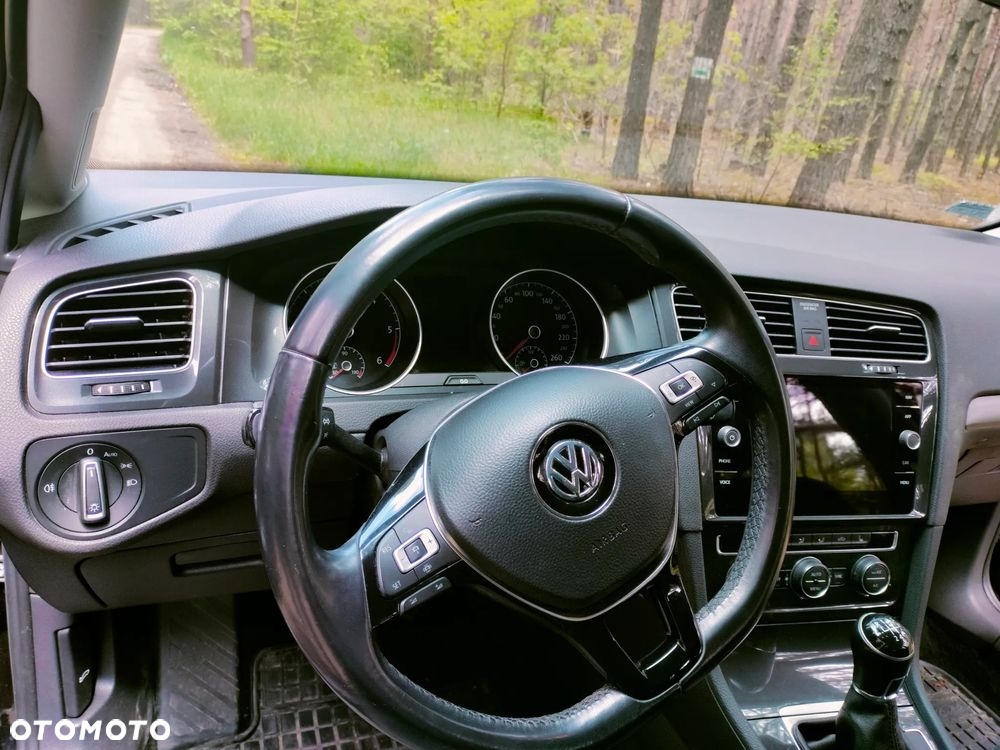 Volkswagen Golf VII 1.6 TDI BMT Comfortline - 7