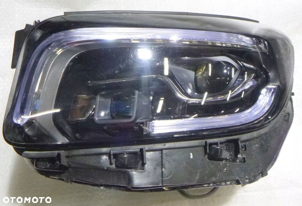 Mercedes GLB W247 Reflektor Lewy A2479060106